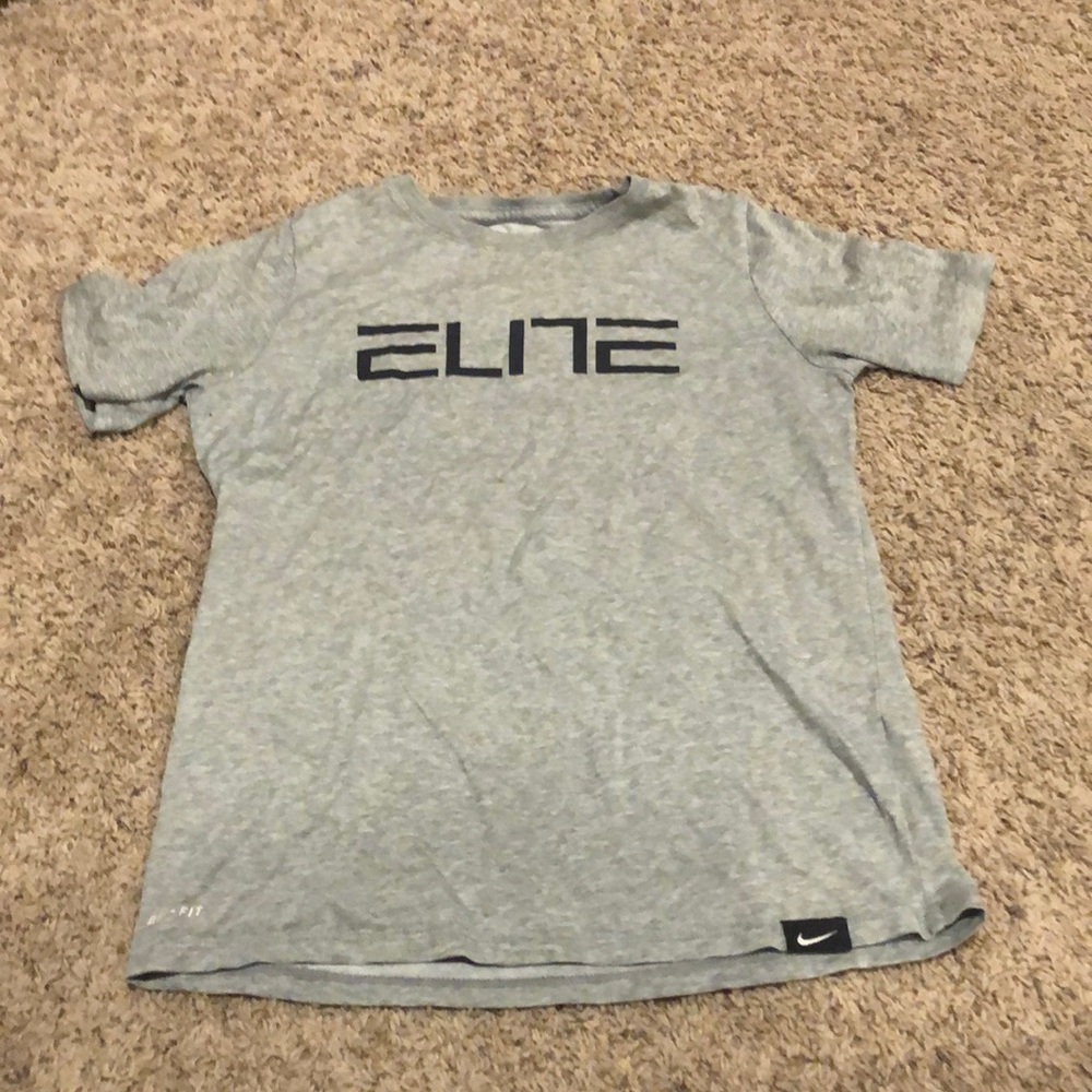 Nike t-shirt